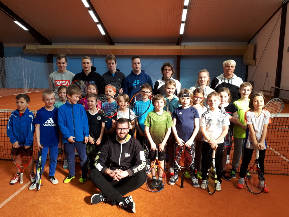 Kleinfeld U8/U9-Freundschaftsspiel der regionalen Tennis-Jugend-Kooperation beim TC Geisenfeld